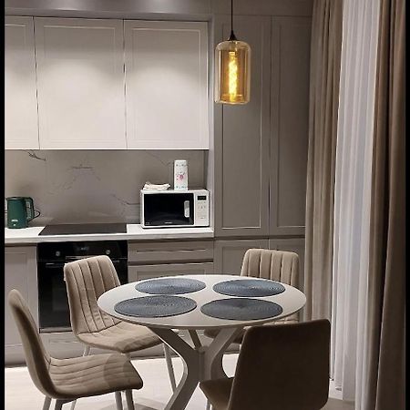 Новые Апартаменты Lux Chisináu Exterior foto