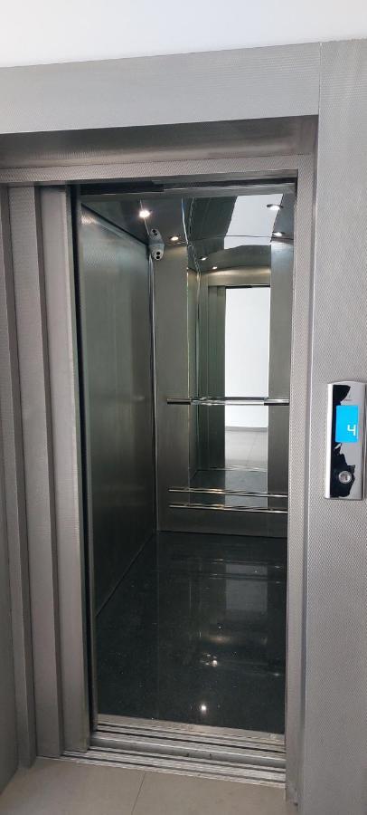 Новые Апартаменты Lux Chisináu Exterior foto